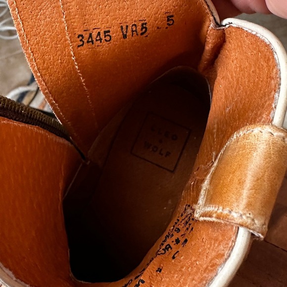 CLEO + WOLF NWOB Tan Leather Square Toe Side Zip Ankle Boots BCWFA24L3 SZ‎ 6.5B - Picture 9 of 9